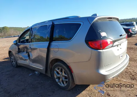 2018 Chrysler Pacifica Limited z USA, uszkodzony, nr VIN 2C4RC1GG0JR320854